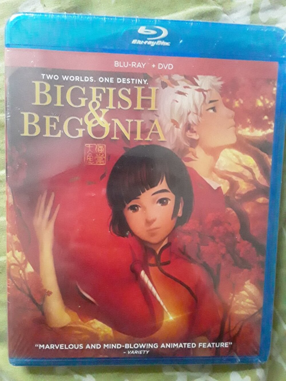 Sealed 2-disc Blu-ray + DVD combo Set for the Animated Film Big Fish & Begonia